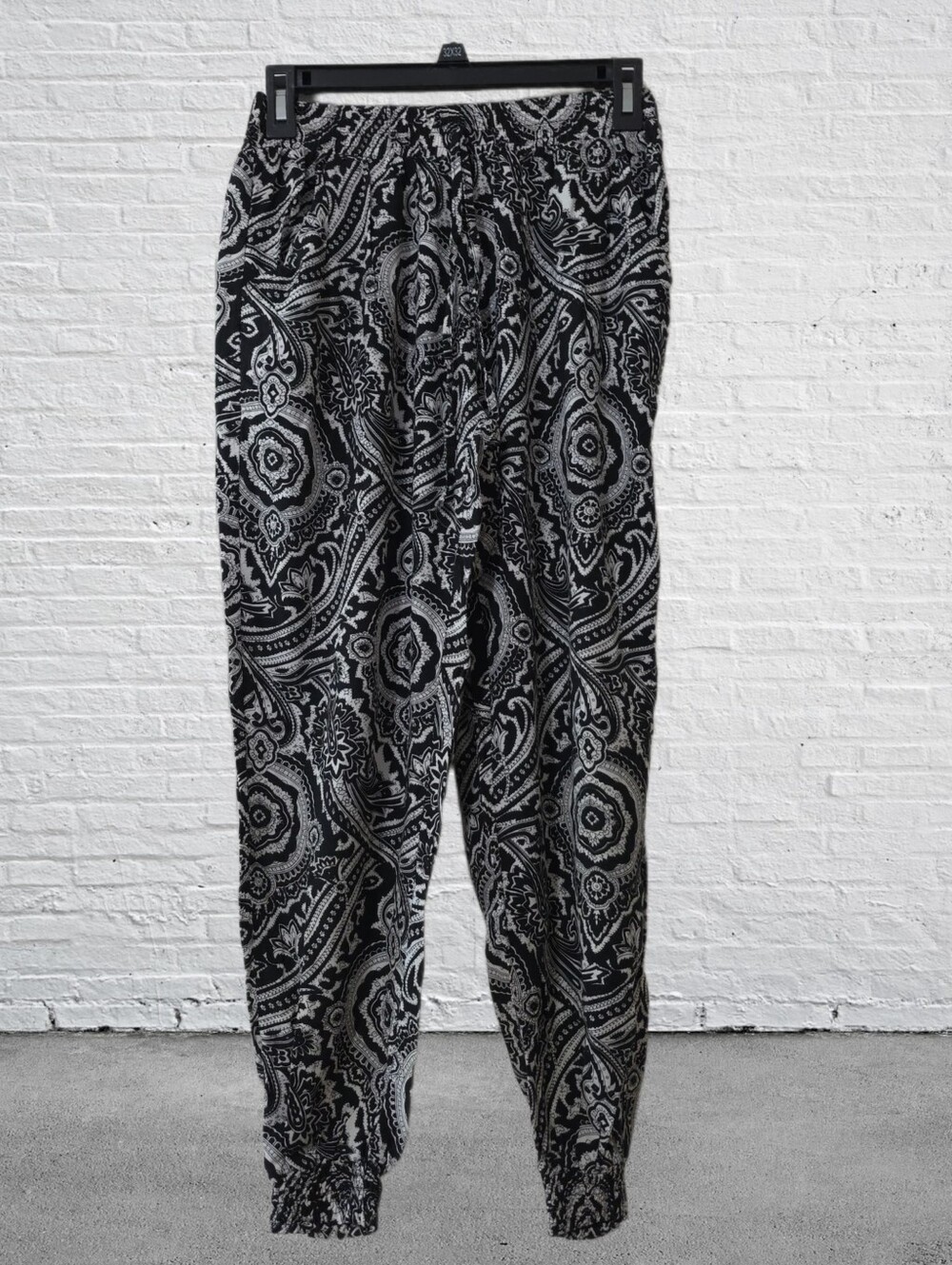 Black & White Paisley Jogger Pants